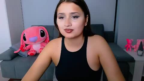 Amelie online show from May 27, 4:15 pm