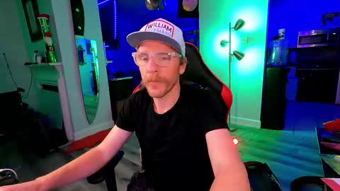 Snapshot of darksideofjay chatting on January 7, 9:12 am DarkSideofJay online show from January 7, 9:12 am