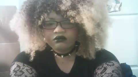 DarkSundaze online show from May 31, 3:26 am