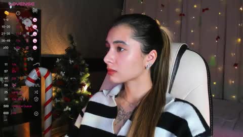 Belle online show from December 18, 3:56 am