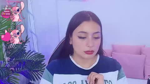 Snapshot of darling_tay chatting on September 29, 3:11 am Darling online show from September 29, 3:11 am
