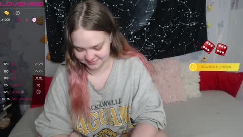 Snapshot of darling_tony18 chatting on January 30, 4:55 pm darling_tony18 online show from January 30, 4:55 pm