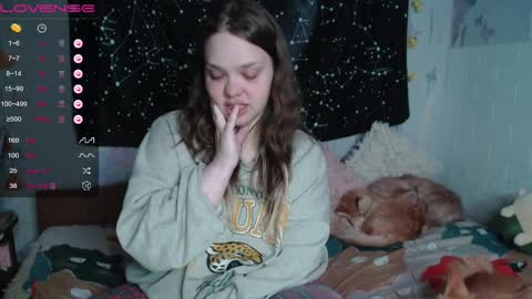 darling_tony18 online show from February 2, 8:29 pm