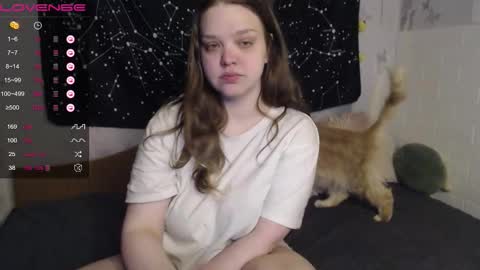 Snapshot of darling_tony18 chatting on March 5, 12:34 pm darling_tony18 online show from March 5, 12:34 pm