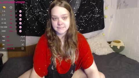 Snapshot of darling_tony18 chatting on March 9, 2:21 pm darling_tony18 online show from March 9, 2:21 pm