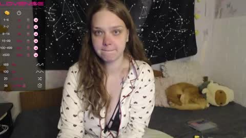 Snapshot of darling_tony18 chatting on May 29, 1:31 pm darling_tony18 online show from May 29, 1:31 pm