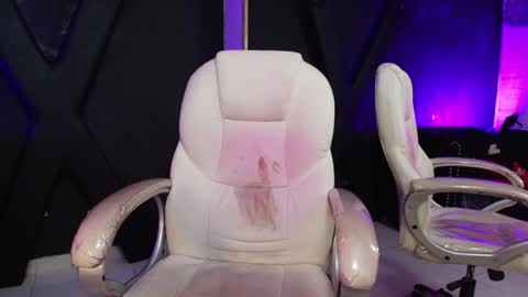 Darling online show from January 20, 3:50 pm