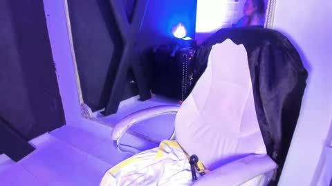 Darling online show from February 24, 3:42 pm