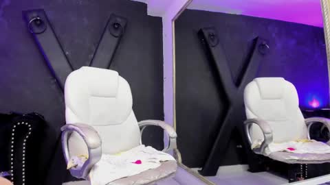 Darling online show from February 26, 6:32 pm