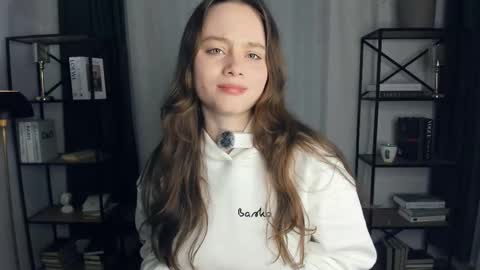 Stacia online show from January 7, 9:39 pm