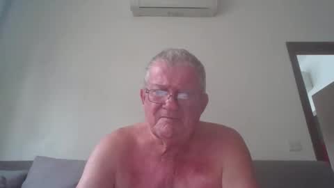 darwincock online show from March 22, 3:21 am