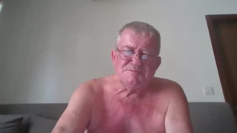 darwincock online show from May 18, 4:07 am