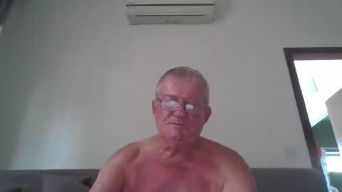 darwincock online show from May 30, 4:31 am