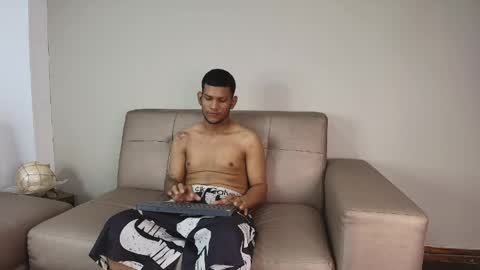 darwinwavex online show from April 17, 2:42 pm