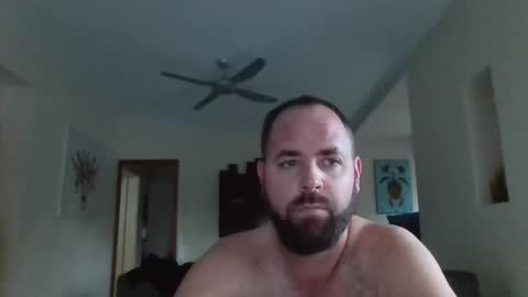 Snapshot of daryl1313 chatting on October 6, 7:28 am daryl1313 online show from October 6, 7:28 am