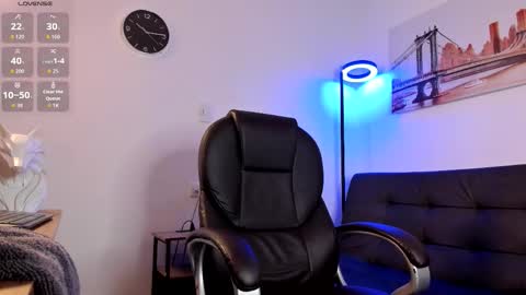 Dash online show from January 7, 1:13 pm