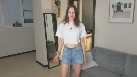 Dasha online show from April 3, 4:38 pm