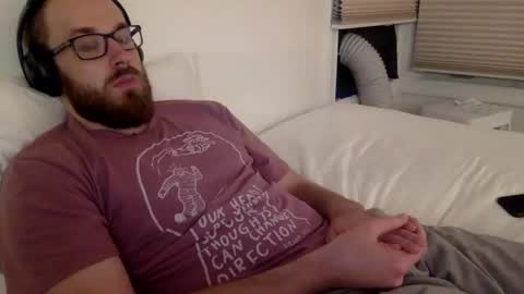 Snapshot of dav_luv4u chatting on September 16, 2:23 am dav_luv4u online show from September 16, 2:23 am