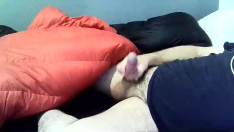 dave19704321 online show from December 22, 4:31 am