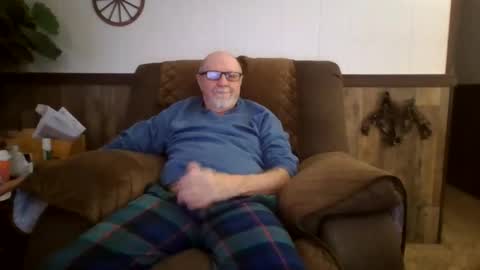 Snapshot of dave571960 chatting on November 8, 11:54 am dave571960 online show from November 8, 11:54 am
