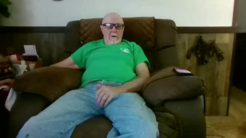 dave571960 online show from May 27, 10:01 am
