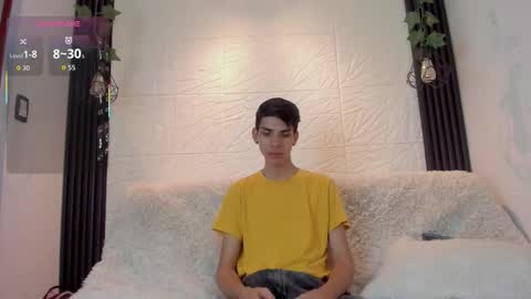 Snapshot of dave_925_ chatting on March 13, 7:31 pm dave_925_ online show from March 13, 7:31 pm