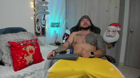 DAVE MAX online show from December 15, 12:29 am