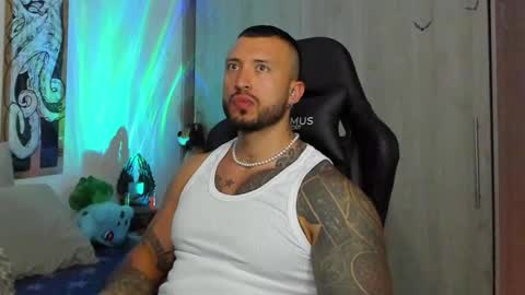 DAVE MAX online show from March 10, 5:39 pm