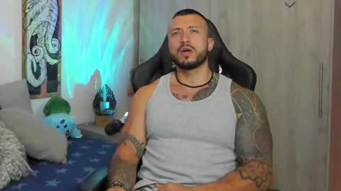 DAVE MAX online show from March 11, 4:40 pm