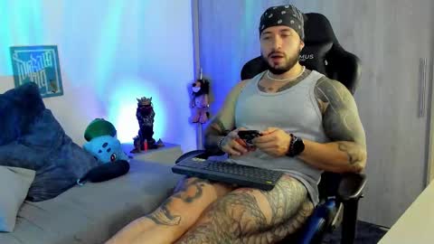 DAVE MAX online show from November 25, 2:33 am