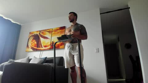 DAVE MAX online show from April 12, 4:34 pm