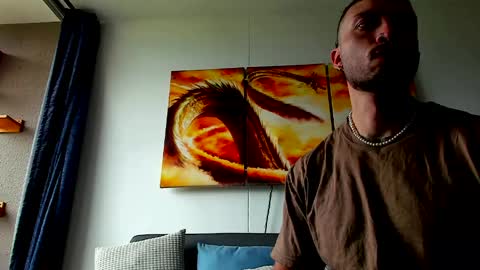 Snapshot of dave_max93 chatting on April 19, 6:10 pm DAVE MAX online show from April 19, 6:10 pm