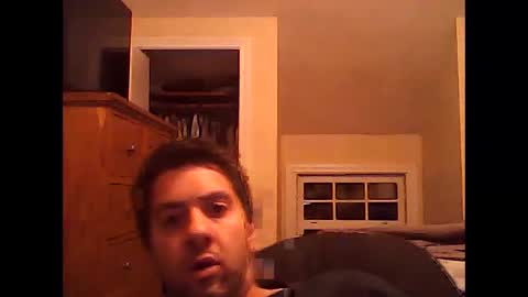 Snapshot of davelaz1361361 chatting on October 18, 12:24 am davelaz1361361 online show from October 18, 12:24 am