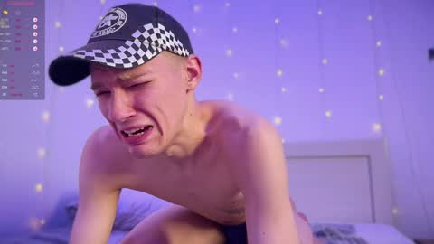 Davey online show from December 5, 7:38 pm