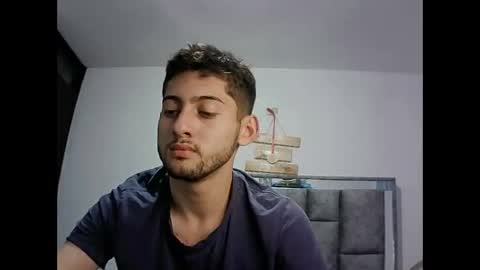 Snapshot of david_asturias chatting on December 26, 2:12 am David Asturias online show from December 26, 2:12 am