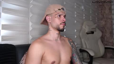 David col11 online show from November 14, 3:49 am