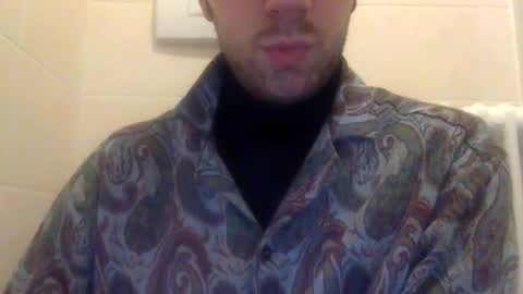 Snapshot of david_itdavid chatting on February 19, 9:36 pm David online show from February 19, 9:36 pm