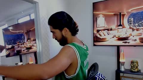 Hey im David that loves to explore and speak their fantasies. Very open talktative and nice. Feel free to chat with me online show from January 23, 12:30 pm