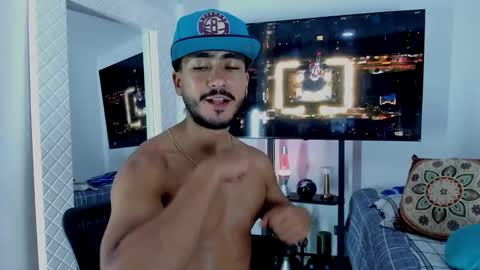 Hey im David that loves to explore and speak their fantasies. Very open talktative and nice. Feel free to chat with me online show from March 11, 2:17 am