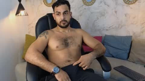 JF oliveira online show from February 17, 12:38 pm