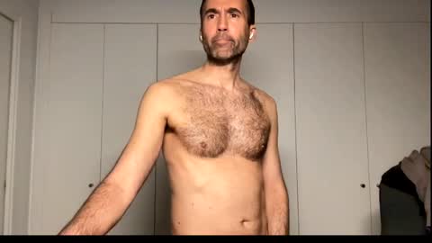 Snapshot of david_spanish chatting on February 26, 6:54 pm David Cock online show from February 26, 6:54 pm