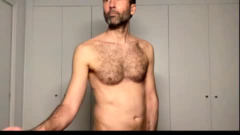 Snapshot of david_spanish chatting on March 6, 12:00 am David Cock online show from March 6, 12:00 am