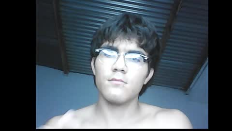 Snapshot of david_stuart07 chatting on February 27, 11:15 pm davidstuart online show from February 27, 11:15 pm