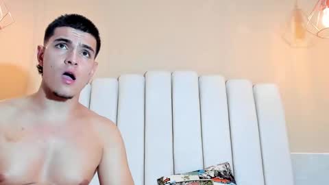 Snapshot of david_victoriaa chatting on January 8, 6:20 pm david_victoriaa online show from January 8, 6:20 pm