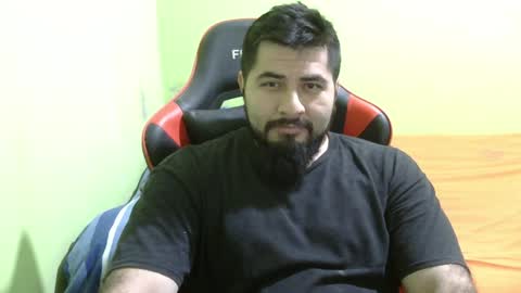 Snapshot of daviddelz chatting on January 24, 7:19 am David online show from January 24, 7:19 am