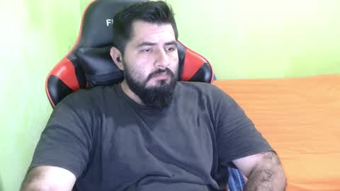 Snapshot of daviddelz chatting on September 14, 8:02 am David online show from September 14, 8:02 am