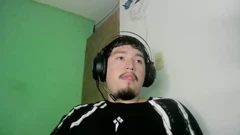 DavidSkinny online show from February 15, 10:50 pm