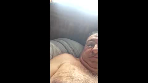Snapshot of davidmarioslick chatting on March 19, 12:42 pm davidmarioslick online show from March 19, 12:42 pm
