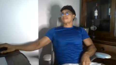 Snapshot of davidtresh5 chatting on August 1, 6:51 pm Davidtresh5 online show from August 1, 6:51 pm
