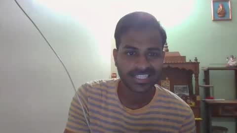 Snapshot of davidvishu975 chatting on May 10, 6:35 pm Dude97 online show from May 10, 6:35 pm